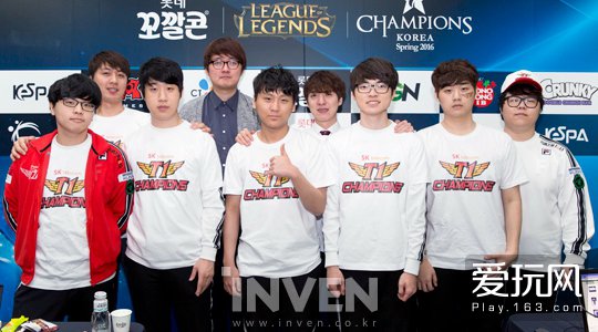 纳在于各方 纳在于各方