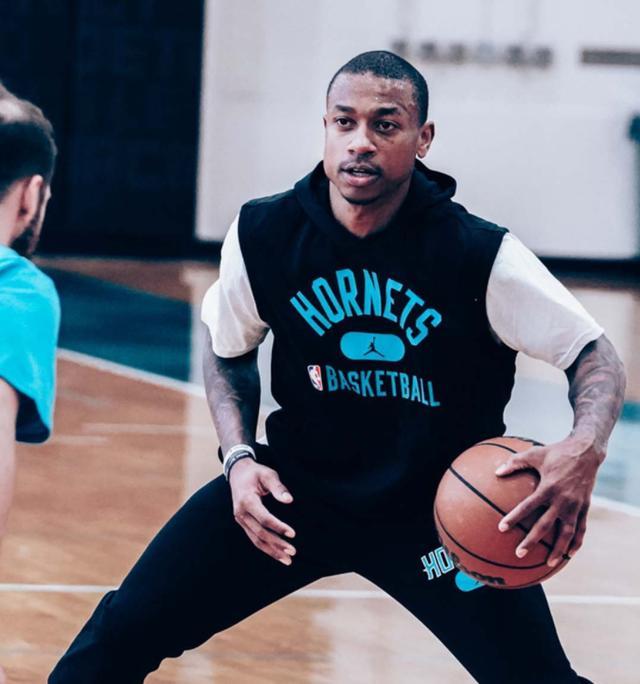 为他退役球 为他退役球